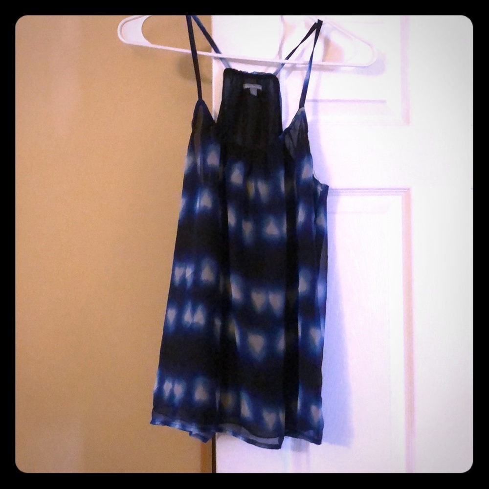 Tank top.